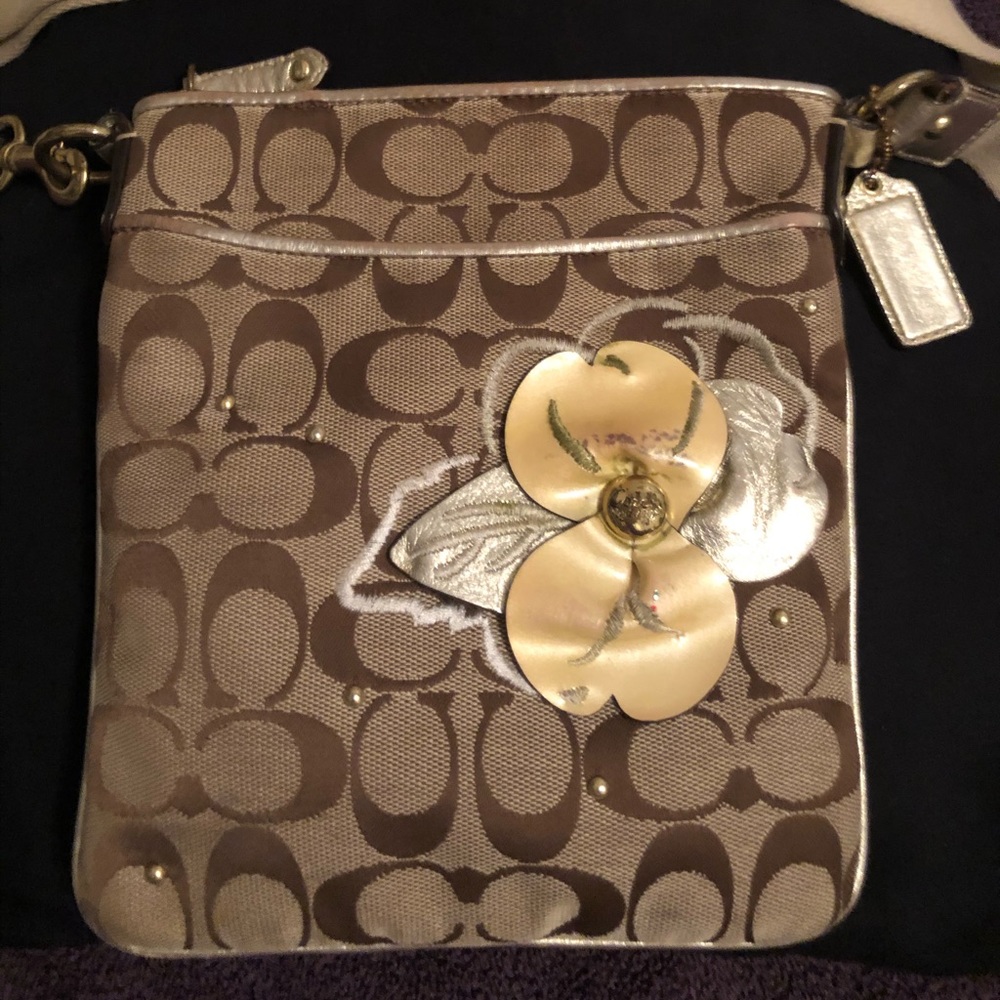 Coach Crossbody Bag with Hang Tag - Picture 1 of 6